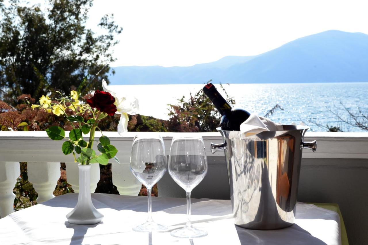 Hotel Ramosaco, Radhime, Vlore Экстерьер фото